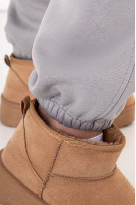 Костюм жіночий